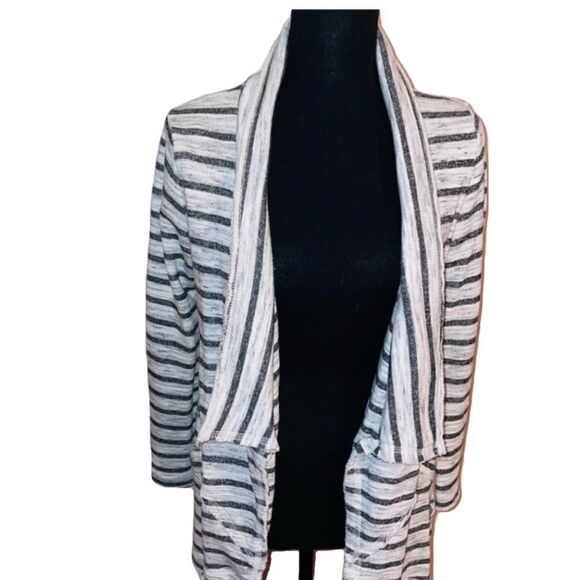 Lazy Sundays Black, White and Gray Open Front Striped Cardigan - Picture 1 of 9